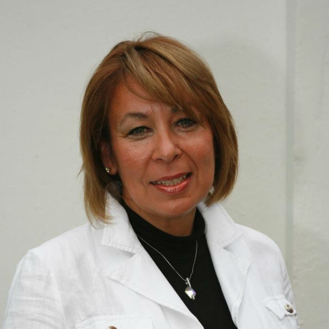 Dr. Farkas Ilona